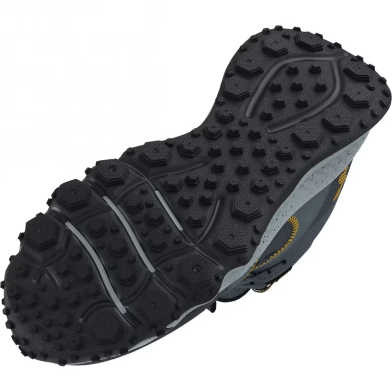 UNDER ARMOUR BUTY CHARGED MAVEN TREK 100