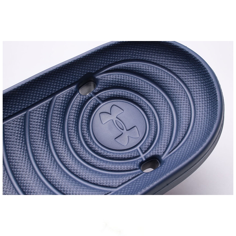 UNDER ARMOUR KLAPKI LOCKER IV NAVY