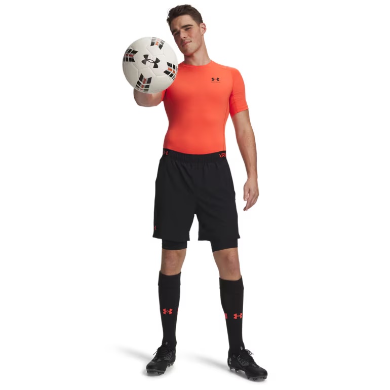 UNDER ARMOUR SZORTY VANISH WOVEN 2 W 1 008