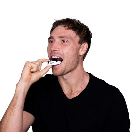 OPRO OCHRANIACZ SZCZĘKI SILVER UFC - SILVER