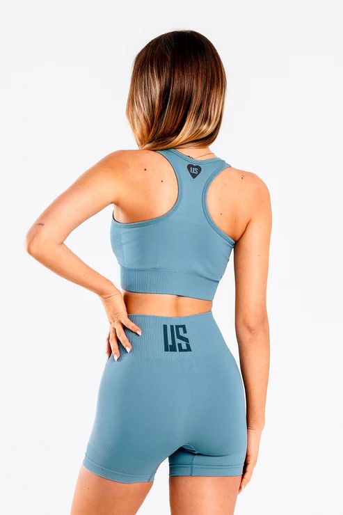 MAKE US STRONG BIUSTONOSZ SOHO OCEAN