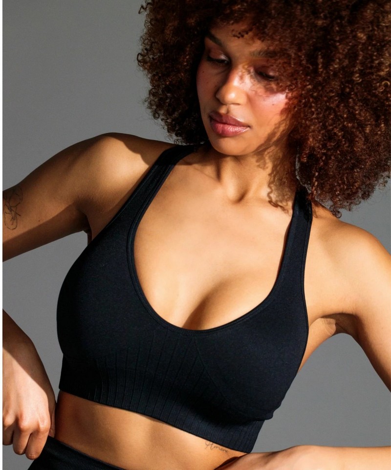 CARPATREE BIUSTONOSZ BEZSZWOWY ELITE BLACK