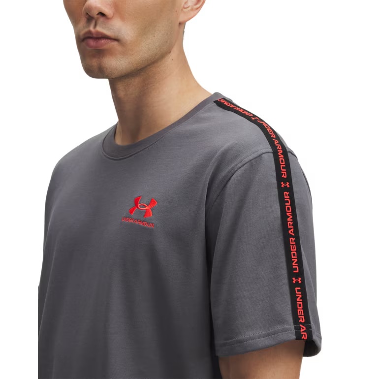 UNDER ARMOUR KOSZULKA ICON HEAVYWEIGHT TEE TAPING 025